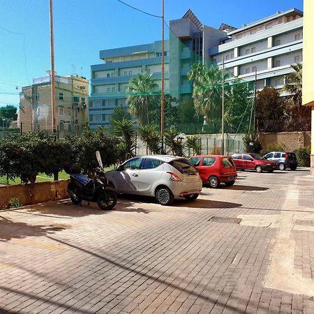 Ferienwohnung Casa De Paoli - Vista Mare Arenella, Palermo Con Parcheggio Privato Exterior foto
