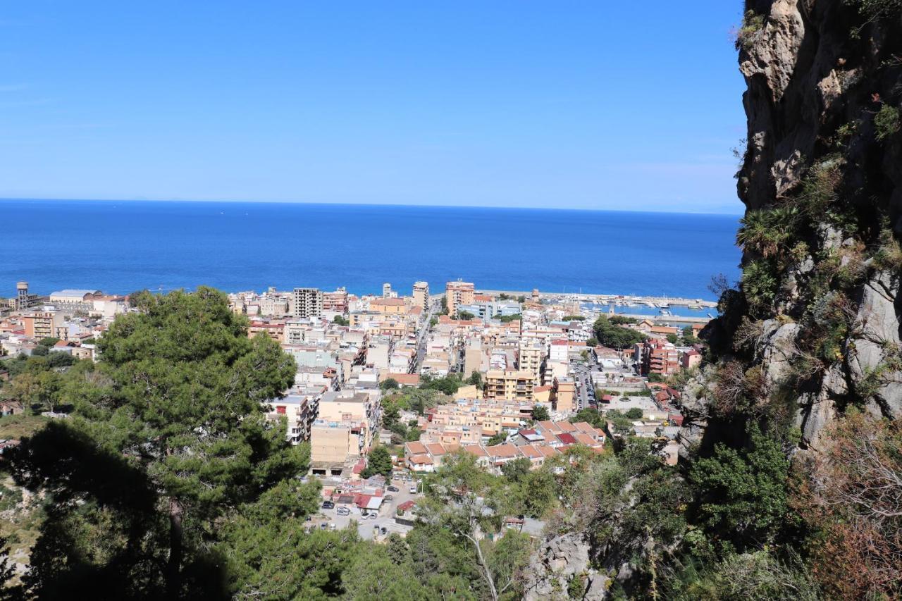 Ferienwohnung Casa De Paoli - Vista Mare Arenella, Palermo Con Parcheggio Privato Exterior foto