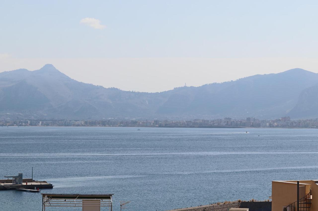 Ferienwohnung Casa De Paoli - Vista Mare Arenella, Palermo Con Parcheggio Privato Exterior foto