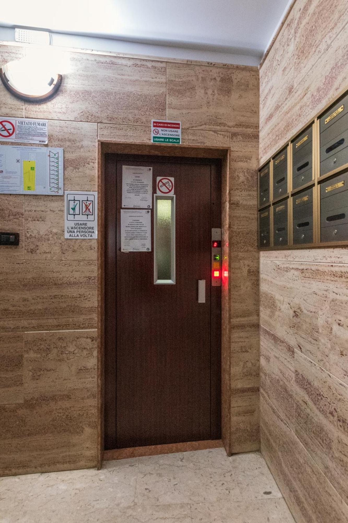 Ferienwohnung Casa De Paoli - Vista Mare Arenella, Palermo Con Parcheggio Privato Exterior foto